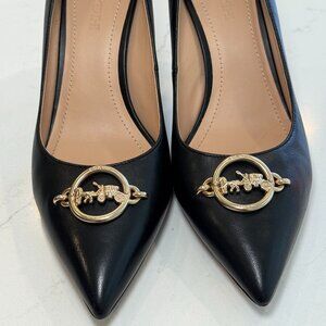 Coach  Black 9.5B Pumps